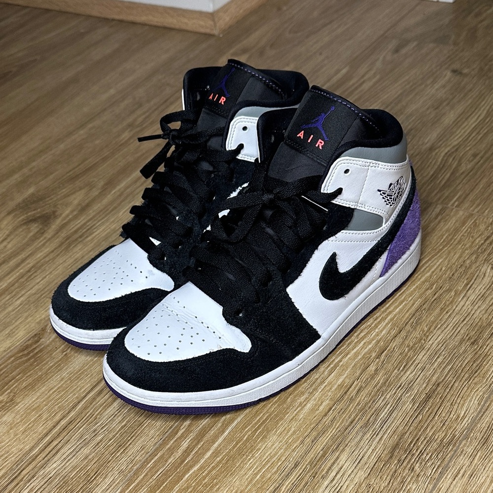 Nike Air Jordan Black White Purple Sneakers